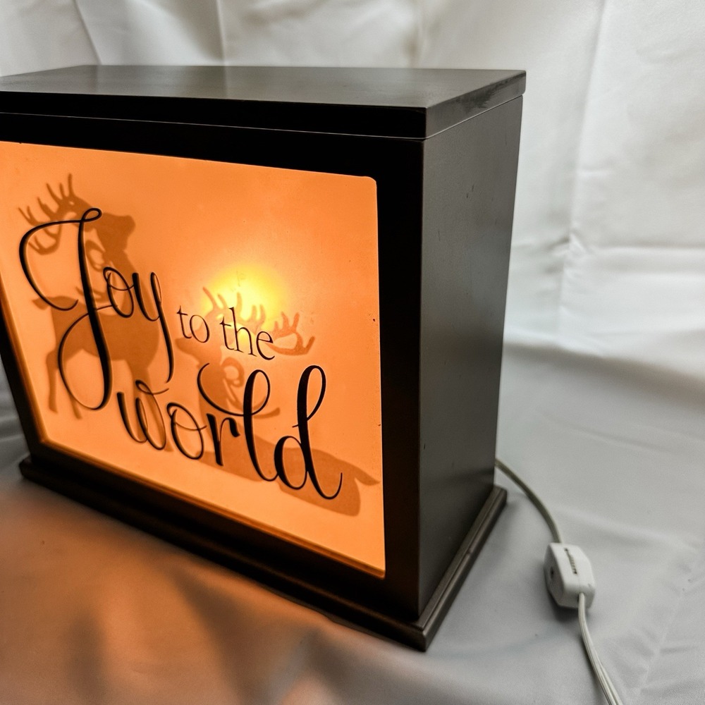 Christmas‎ Light Lamp Joy To The World Night Light Shadow Box Reindeer 10"
